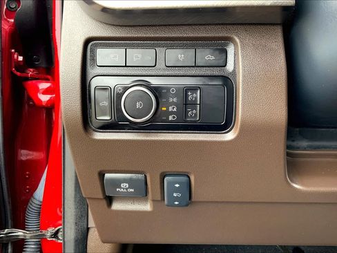 Used 2024 Ford F250 King Ranch w/ Tremor Off-Road Package AWD/4WD image 33