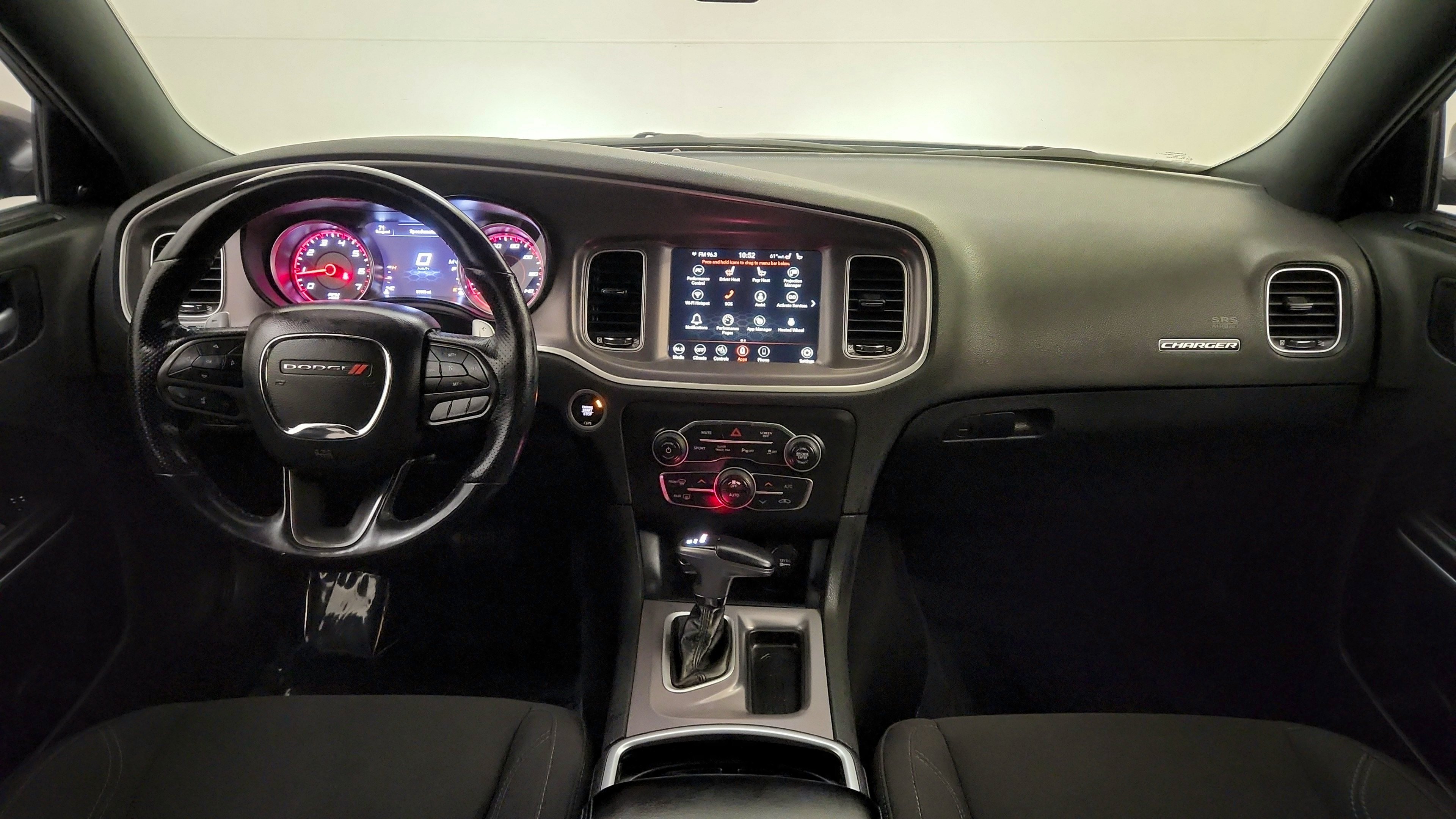 Used 2021 Dodge Charger SXT w/ Driver Convenience Group AWD/4WD image 23