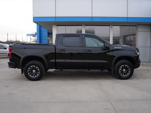 Used 2024 Chevrolet Silverado 1500 ZR2 image 33