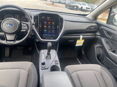Used 2025 Subaru Crosstrek 2.0i Premium image 17