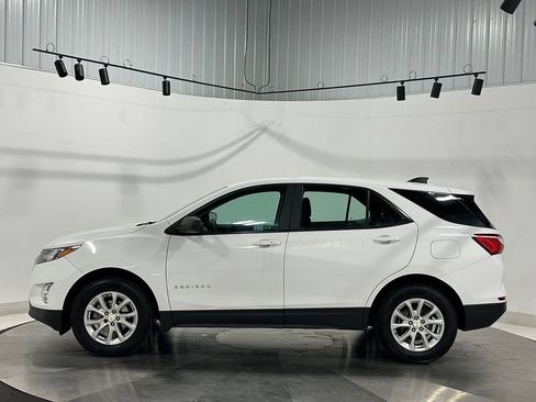 Used 2020 Chevrolet Equinox LS AWD/4WD image 14