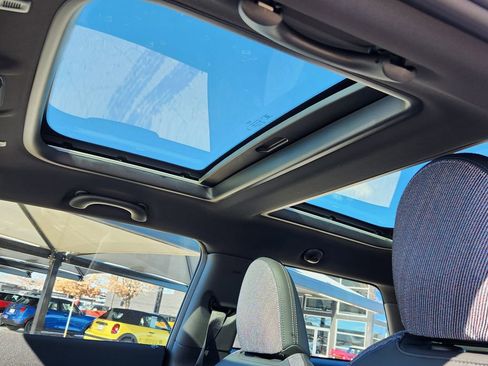 New 2026 MINI Cooper 2-Door Hardtop image 19