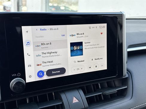 Used 2024 Toyota RAV4 XLE image 25