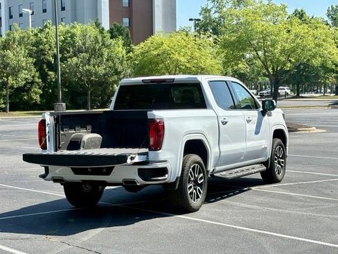 Used 2025 GMC Sierra 1500 AT4 w/ AT4 Premium Package AWD/4WD image 18