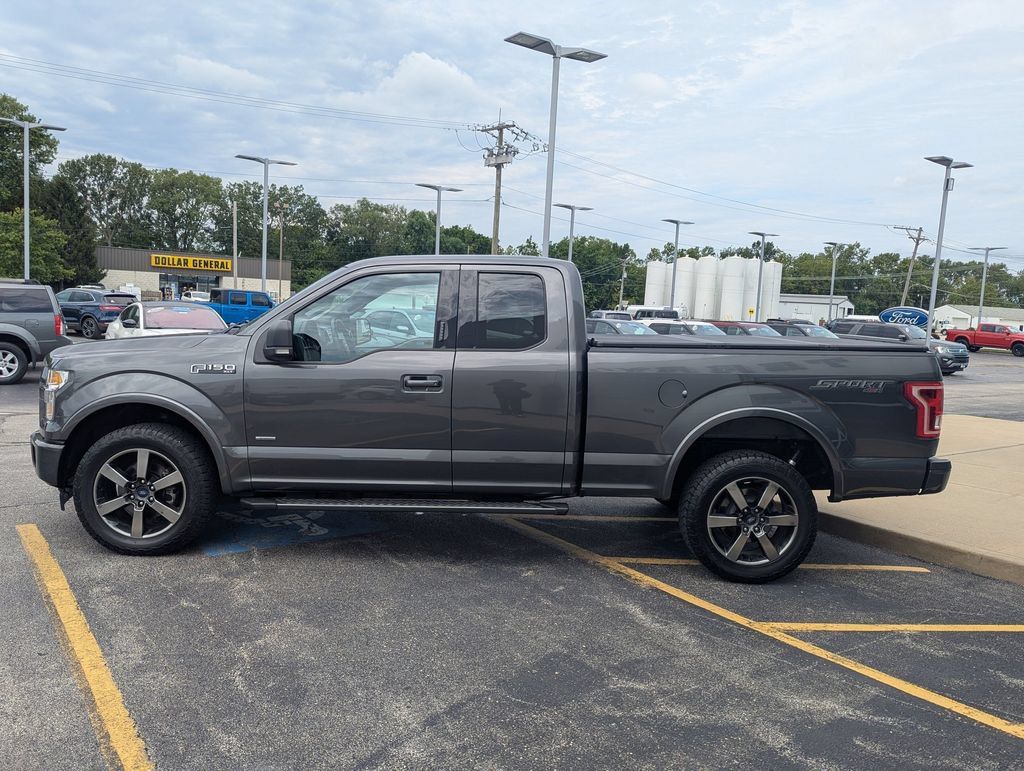 Used 2017 Ford F150 XLT w/ Equipment Group 302A Luxury AWD/4WD image 6