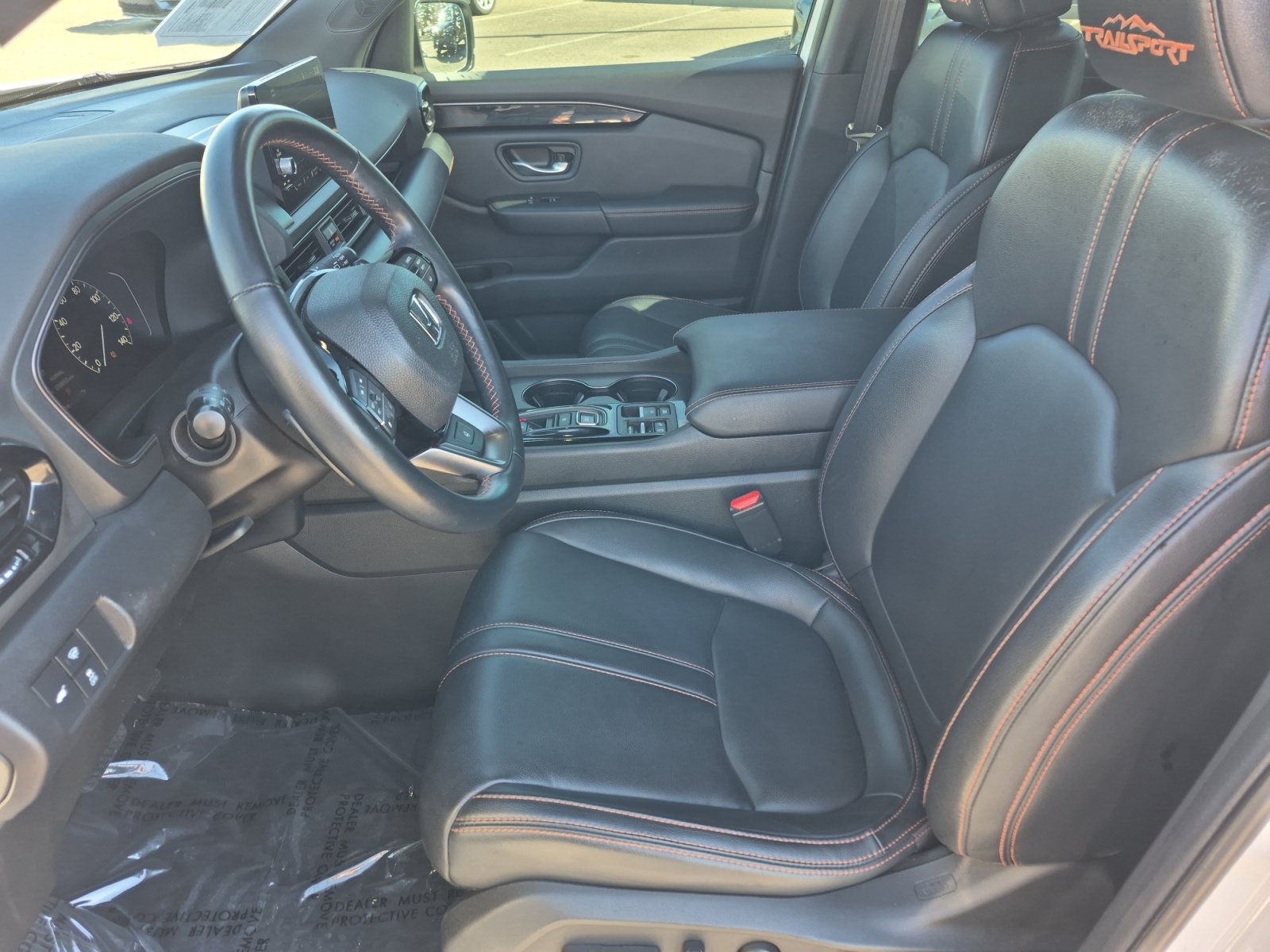 Used 2024 Honda Pilot TrailSport image 17
