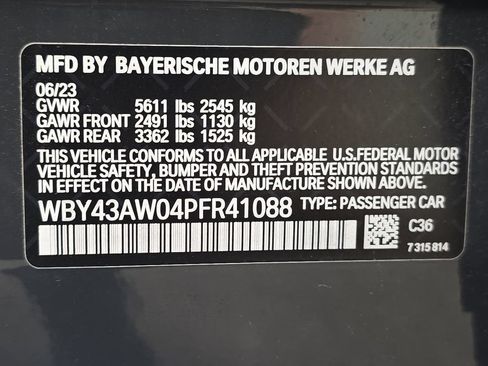 Used 2023 BMW i4 eDrive35 RWD image 34