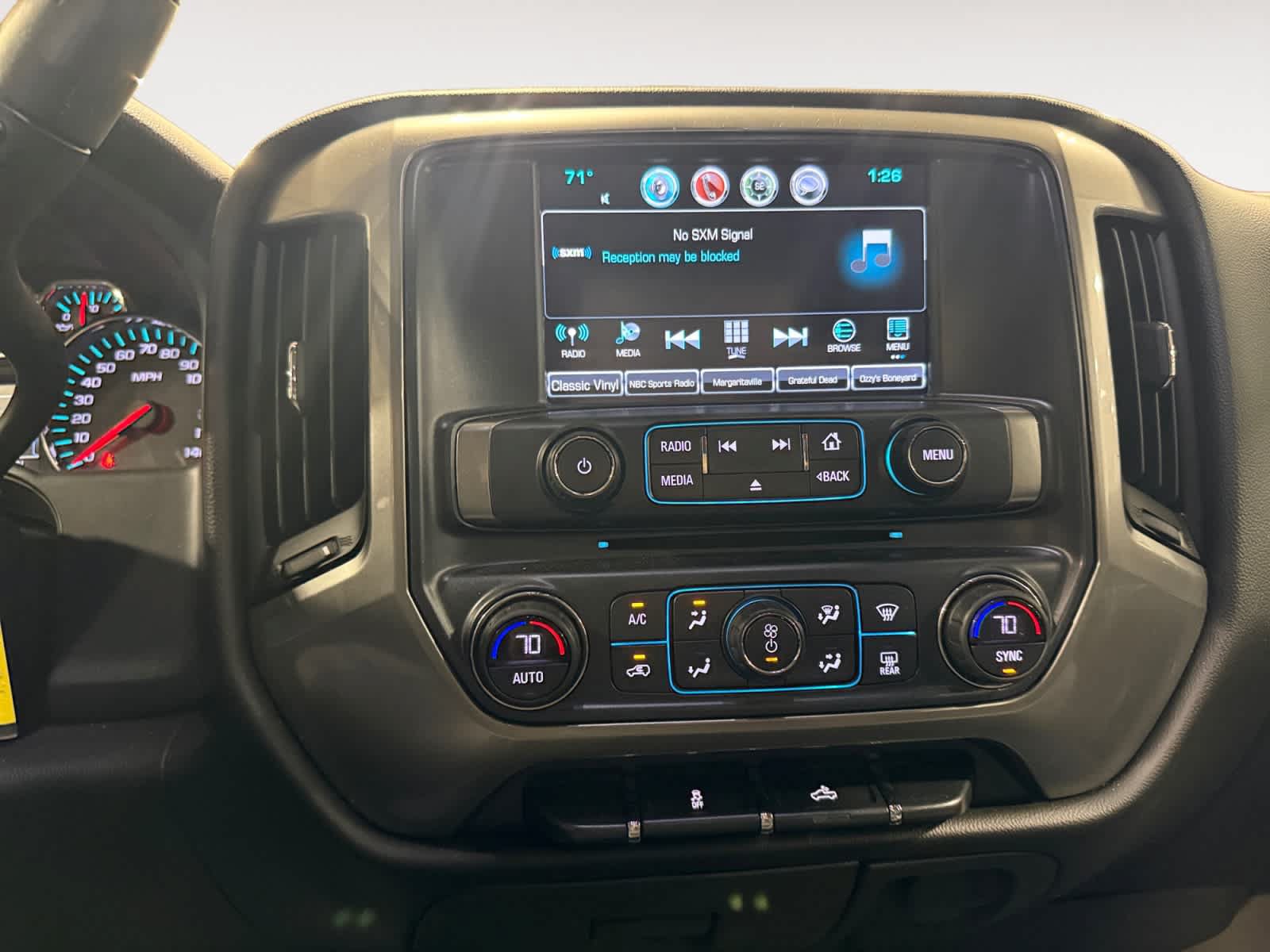 Used 2018 Chevrolet Silverado 1500 LT w/ All Star Edition AWD/4WD image 12