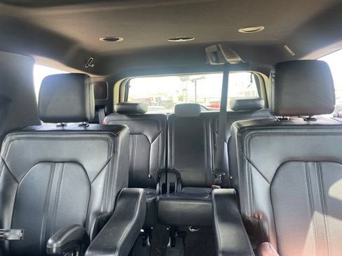 Used 2021 Ford Expedition Limited RWD image 6