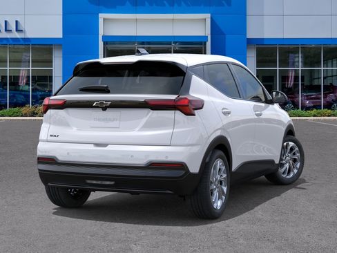 New 2027 Chevrolet Bolt LT FWD image 4
