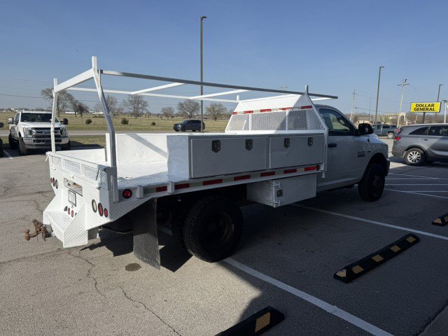 Used 2014 RAM 3500 Tradesman w/ Chrome Appearance Group RWD image 2
