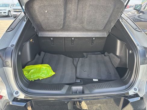 Certified 2025 Buick Envista Sport Touring image 22