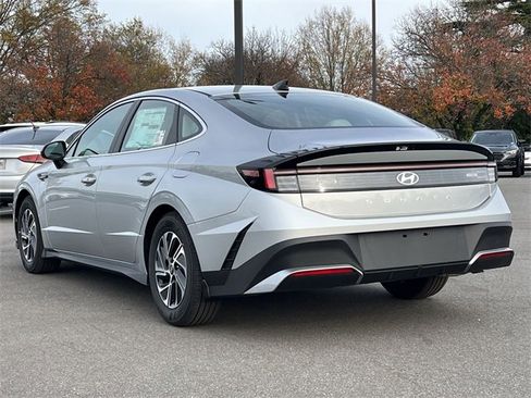 New 2026 Hyundai Sonata Blue image 32