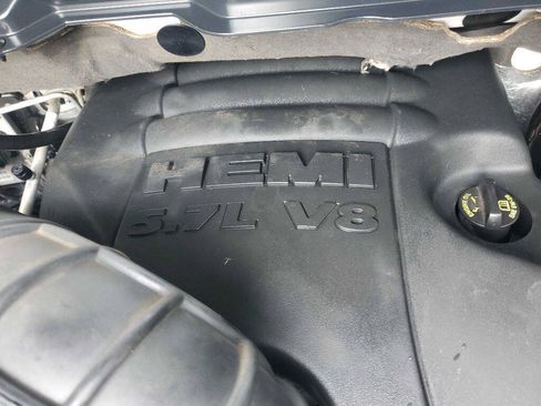 Used 2012 RAM 1500 Classic SLT AWD/4WD image 12