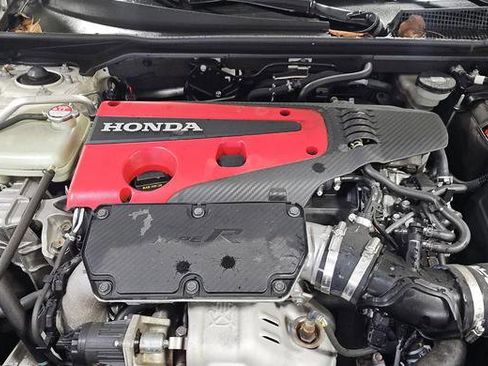 Used 2024 Honda Civic Type R image 16