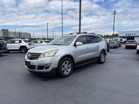 Used 2015 Chevrolet Traverse LT FWD image 7