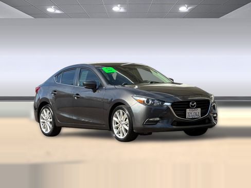 Used 2017 MAZDA MAZDA3 Touring FWD image 7