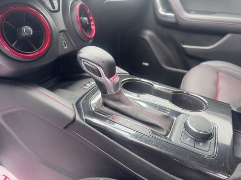 Used 2025 Chevrolet Blazer RS image 17