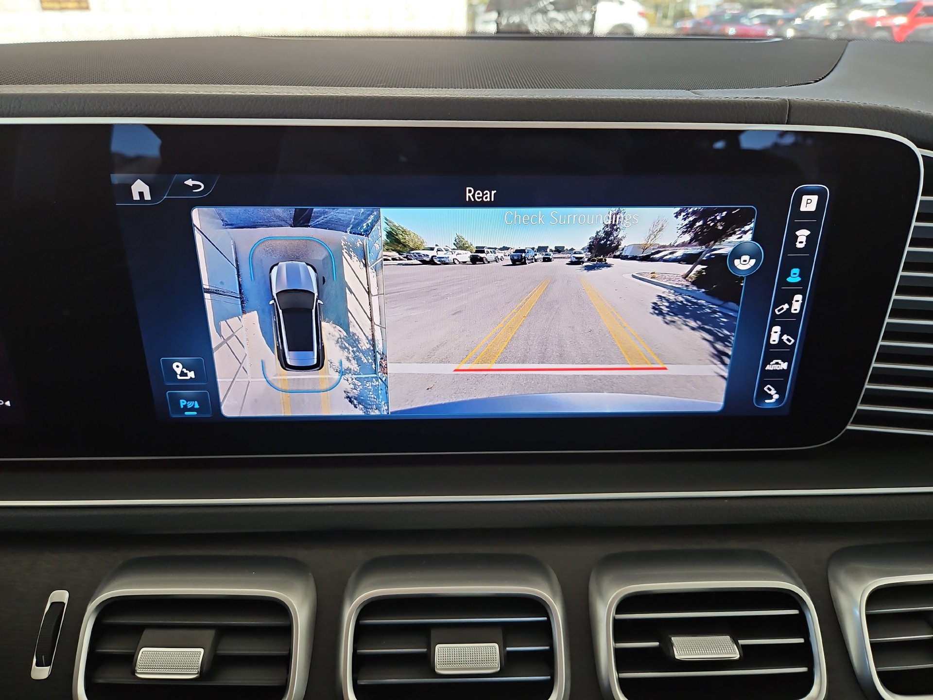 Used 2024 Mercedes-Benz GLE 450 4MATIC image 11