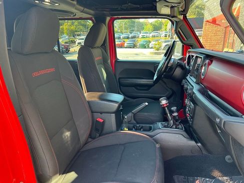 Used 2020 Jeep Gladiator Rubicon image 29