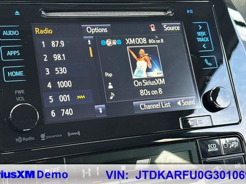 Used 2016 Toyota Prius Four image 29