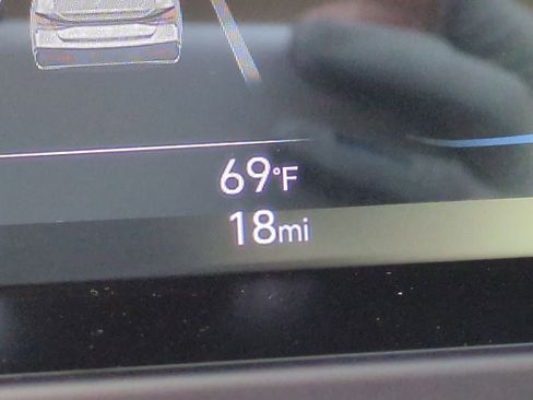 Used 2025 Hyundai Elantra Sport image 12