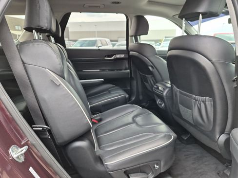 Used 2023 Hyundai Palisade Limited w/ Cargo Package AWD/4WD image 29