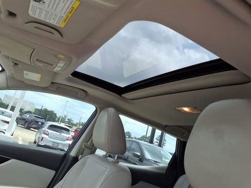Used 2018 Nissan Rogue Sport SL w/ SL Premium Package FWD image 13