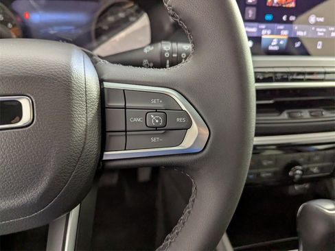 New 2026 Jeep Compass Latitude image 20