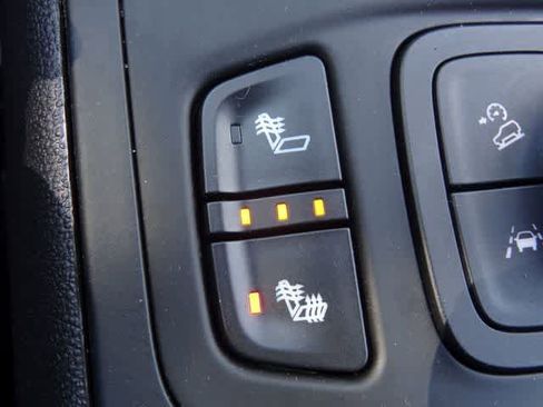 Used 2024 GMC Terrain SLT AWD/4WD image 36