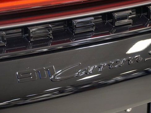 Used 2025 Porsche 911 Carrera S image 9