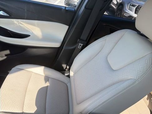 Used 2020 Buick Encore GX Essence w/ Advanced Technology Package image 15