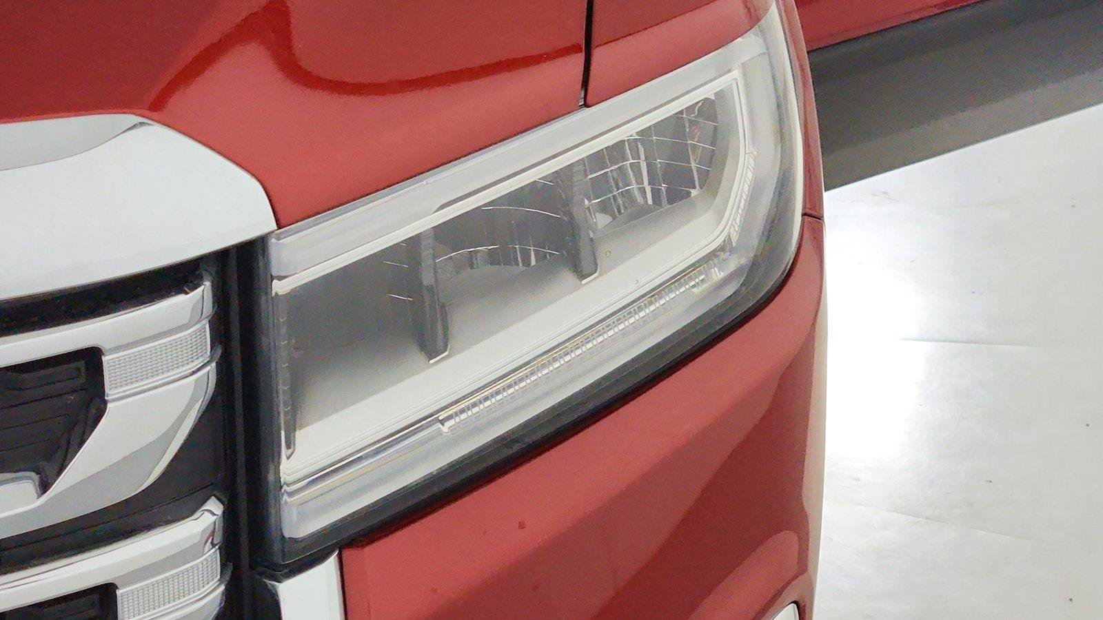 Used 2023 GMC Acadia SLE FWD image 17