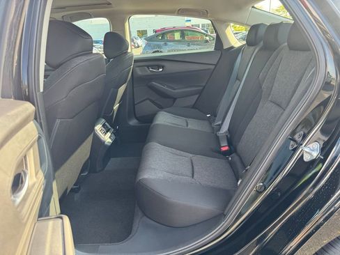 New 2025 Honda Accord SE image 15