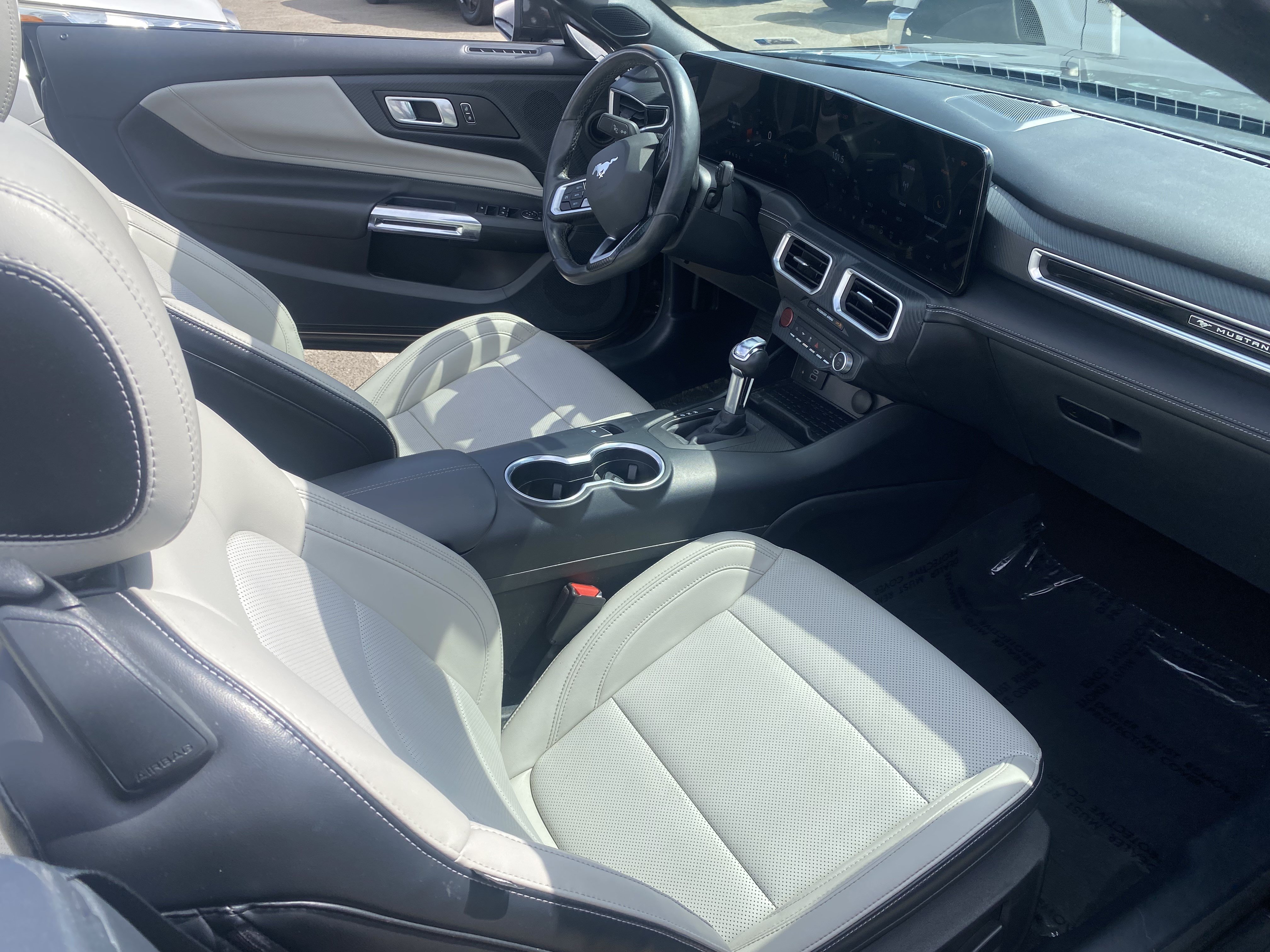 Used 2024 Ford Mustang Premium RWD image 21