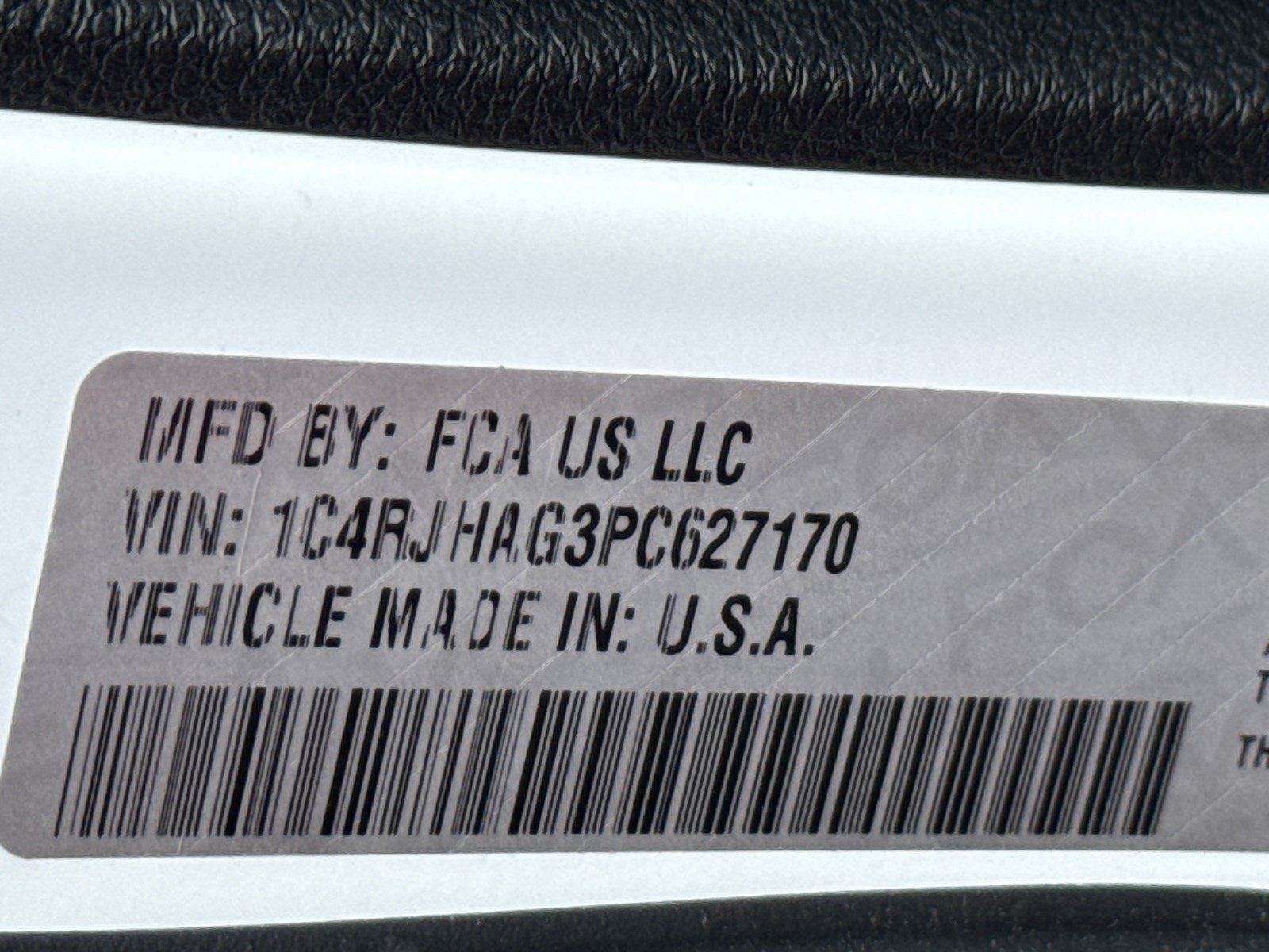 Used 2023 Jeep Grand Cherokee Laredo AWD/4WD image 32