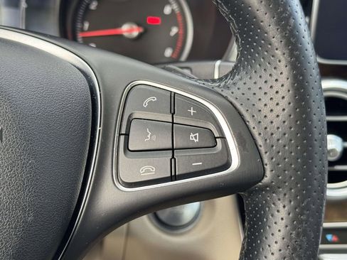 Used 2018 Mercedes-Benz C 300 4MATIC Sedan image 22