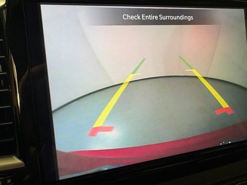 New 2027 Chrysler Pacifica Select FWD image 32