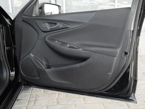 Used 2023 Chevrolet Malibu LT FWD image 41
