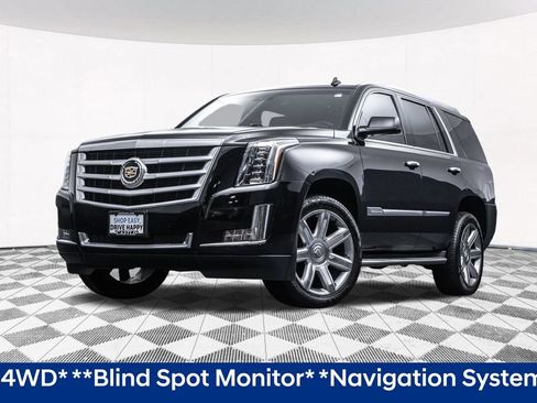 Used 2015 Cadillac Escalade Luxury AWD/4WD image 2