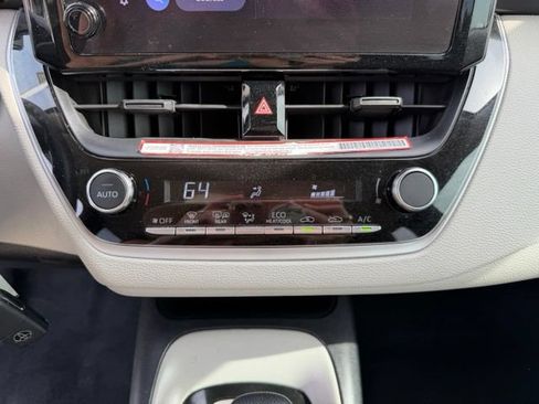 Used 2026 Toyota Corolla LE FWD image 19