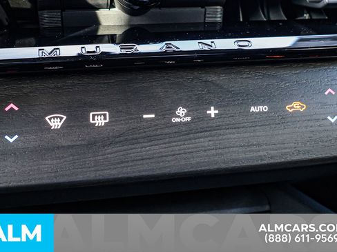 Certified 2025 Nissan Murano SV image 38