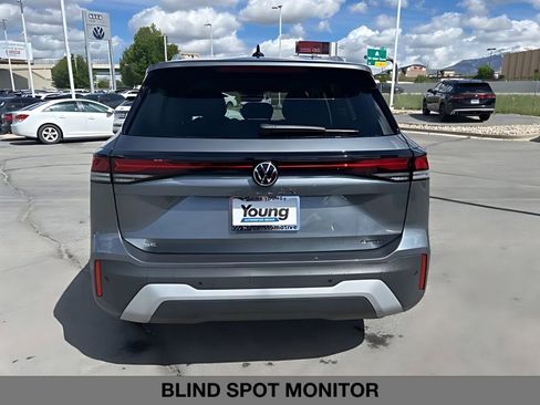 New 2026 Volkswagen Tiguan SE AWD/4WD image 4