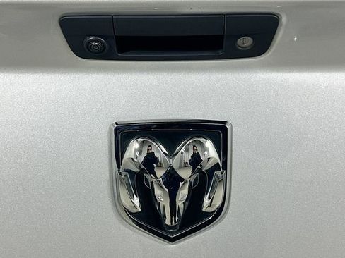 Used 2018 RAM 1500 Big Horn image 18