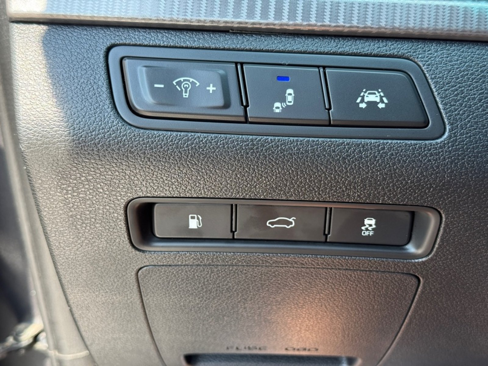 Used 2018 Hyundai Sonata Limited FWD image 36