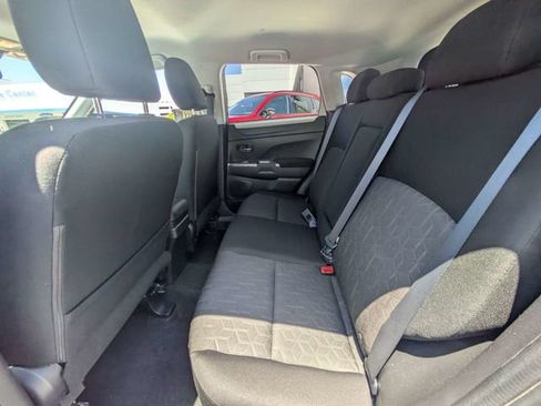 Used 2020 Mitsubishi Outlander Sport SE FWD image 12