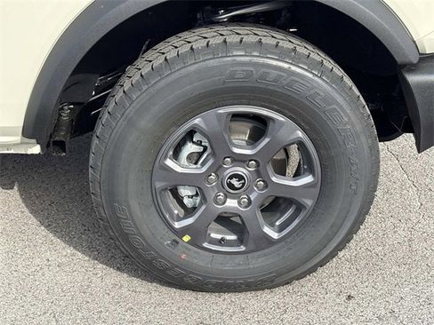 New 2025 Ford Bronco Big Bend image 9