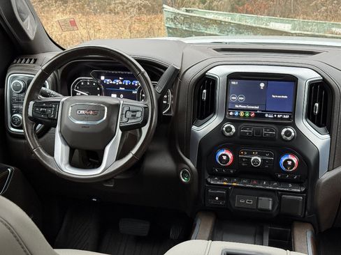 Used 2021 GMC Sierra 1500 SLT w/ SLT Premium Plus Package image 19