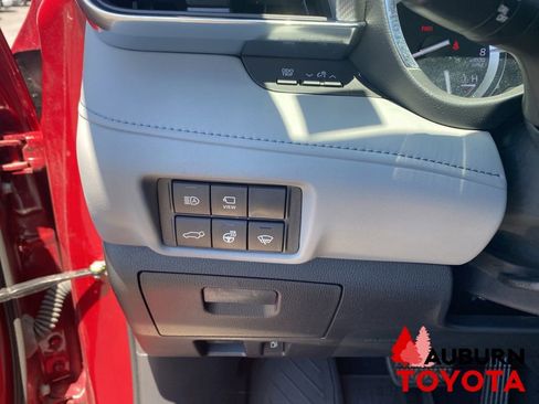 Used 2022 Toyota Highlander Platinum AWD/4WD image 48