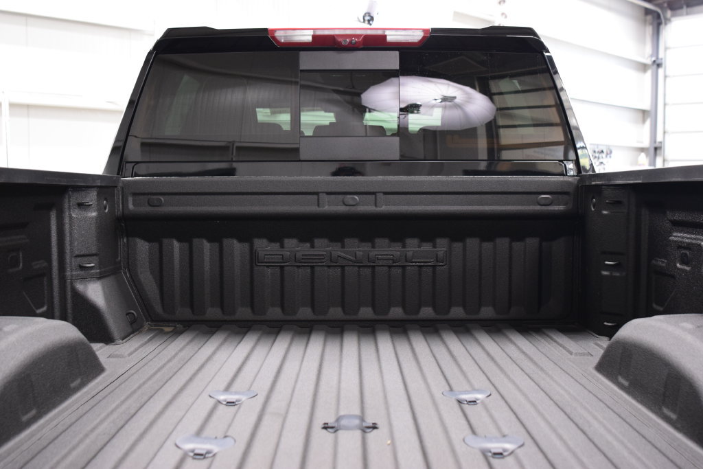 Used 2024 GMC Sierra 2500 Denali Ultimate AWD/4WD image 28